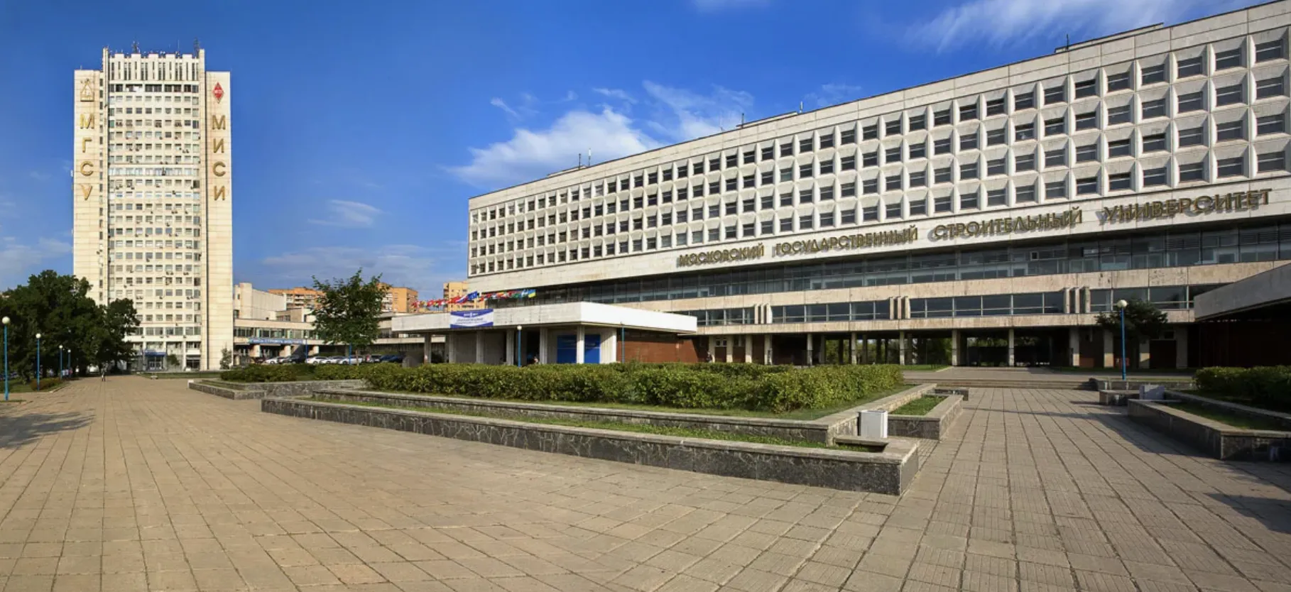 Ведущие строительные вузы страны массово проводят дни открытых дверей 