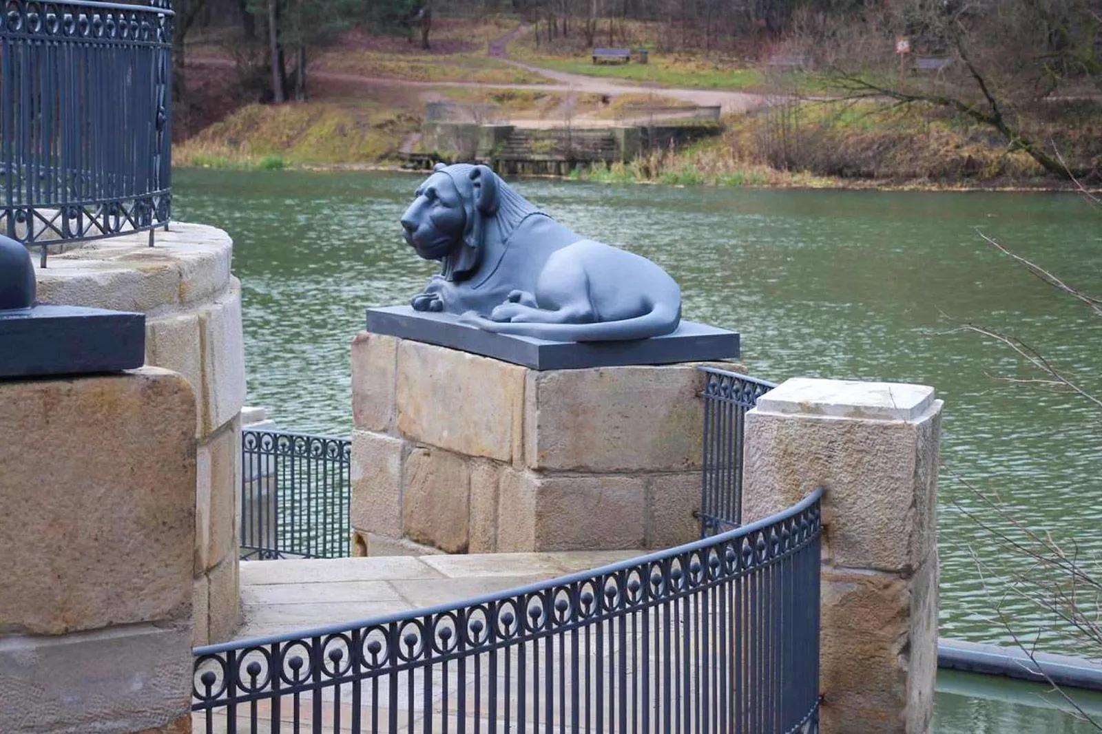 Завершилась реставрация Львиной пристани в усадьбе Кузьминки