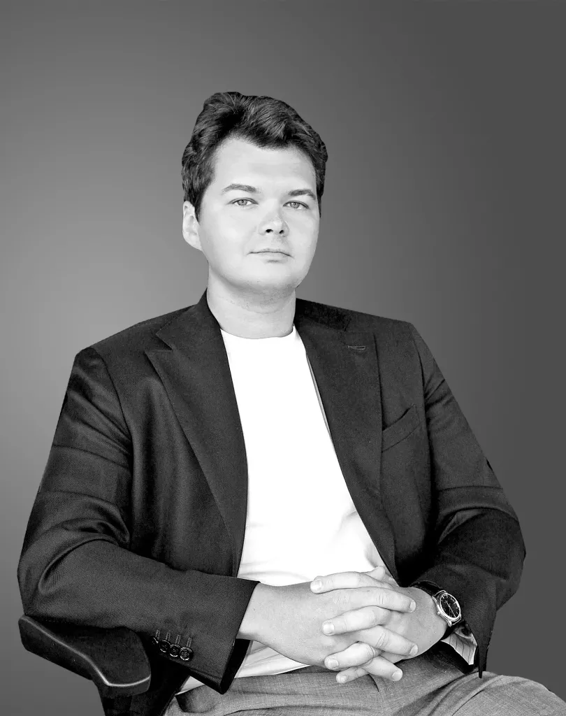 12-13 Дмитрий Рогатых ЧБ.jpg