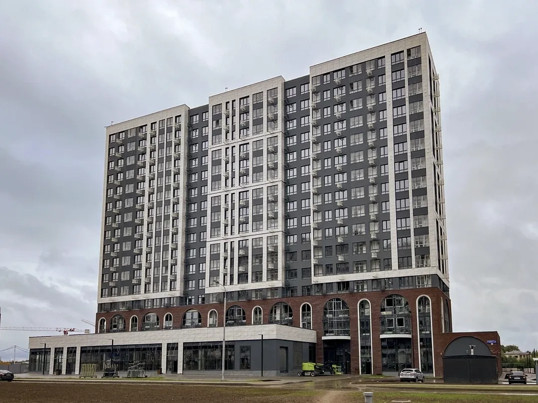 Продажи новостроек в Новой Москве упали почти вдвое
