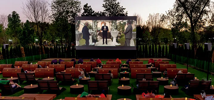 Топ неожиданных кинотеатров столицы под открытым небом