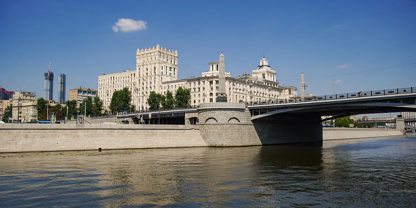 До конца года в Москве обновят пять мостов