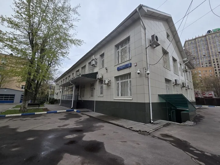 «Крост» приобрел бывший офисный комплекс структуры «Росатома» в Щукино