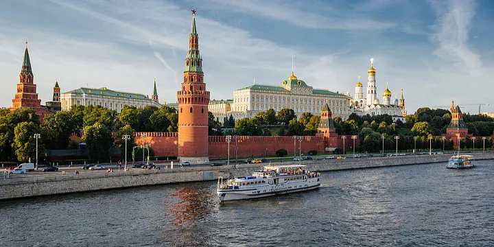 В Москве почти исчезли квартиры с видом на Кремль
