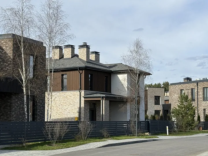 «Галс-Девелопмент» завершил строительство  поселка «Маслово Forest Club» 