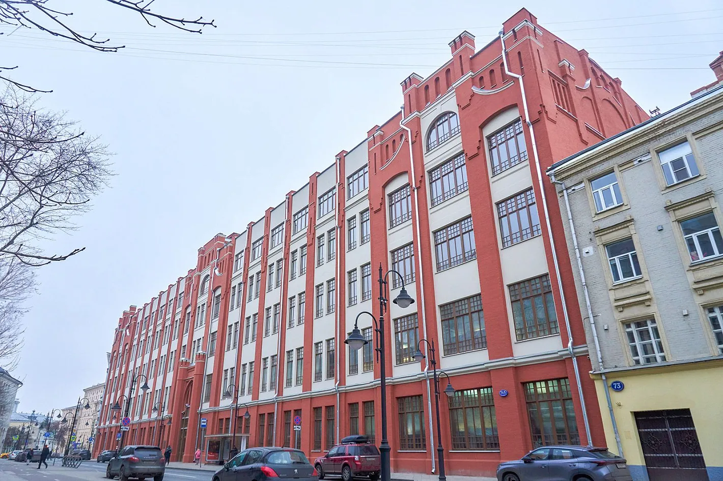 Завершена реставрация фасадов главного корпуса типографии Сытина на Пятницкой улице