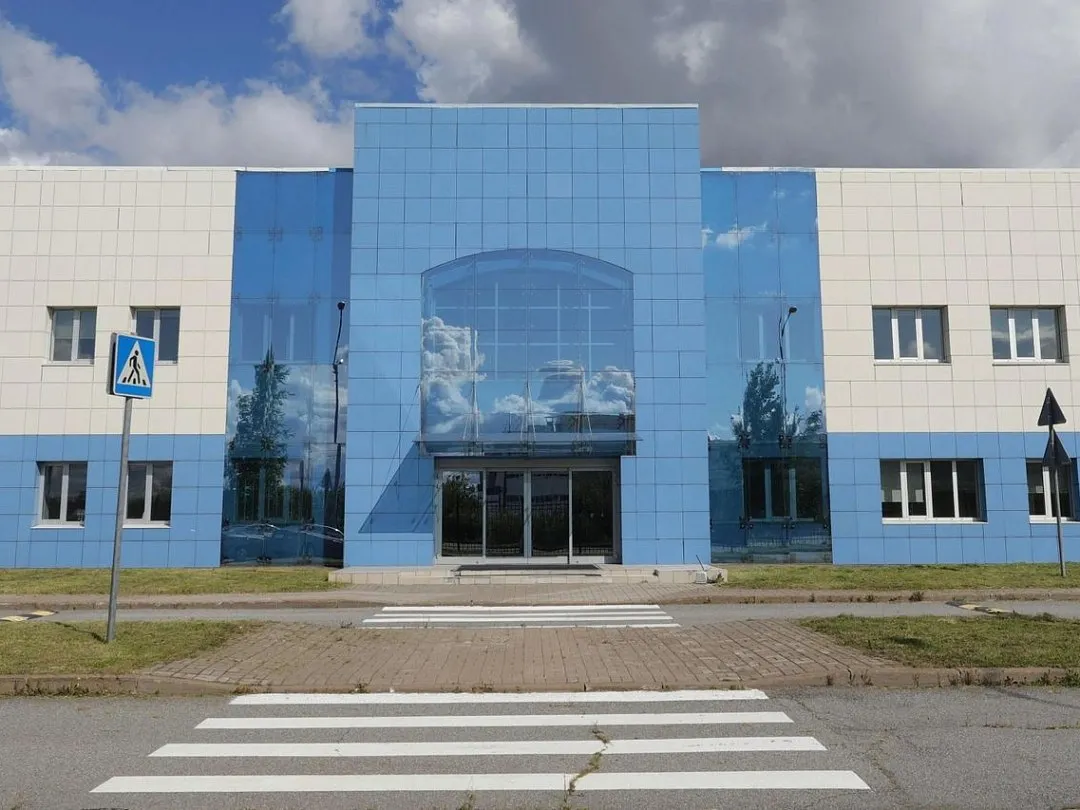 Офисно-складской комплекс в Шушарах выставили на торги за 2 млрд рублей