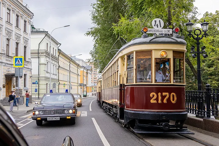 Парад ретротранспорта пройдет в Москве 13 июля 