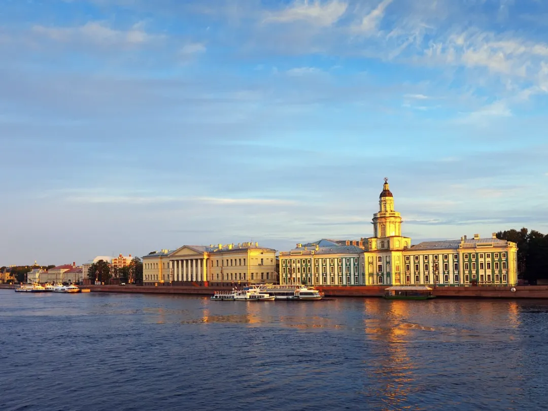 Санкт-Петербург стал лидером по росту цен на новостройки за год