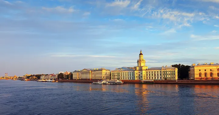 Санкт-Петербург стал лидером по росту цен на новостройки за год