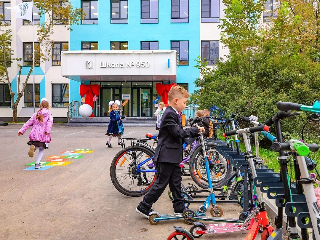 Как обновляют столичные школы: от перегородок в классах до климат-контроля