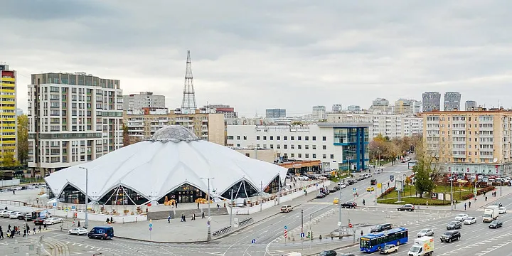 Ешь, гуляй, смотри: как рестораны стали частью городской идентичности